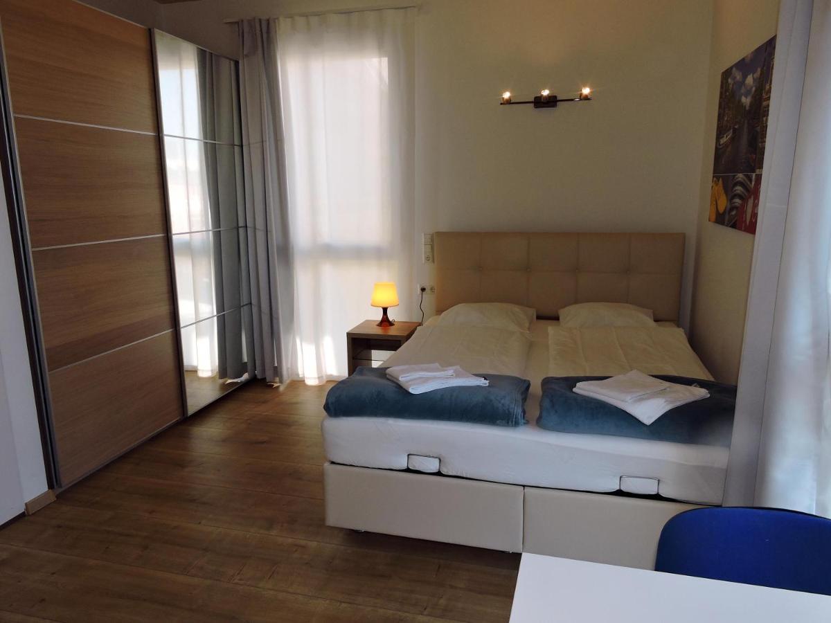 211 Amsterdam, Studio Apartment, 30M2 1-4 Pers Klagenfurt am Woerthersee ภายนอก รูปภาพ